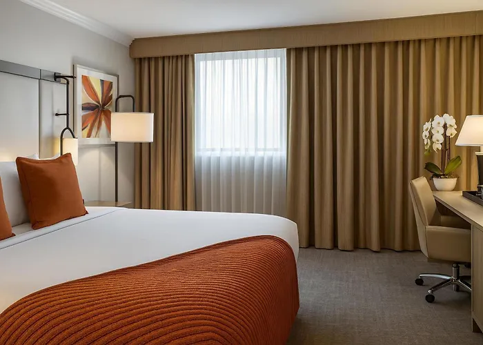 Ontario Airport Hotel&Conference Center