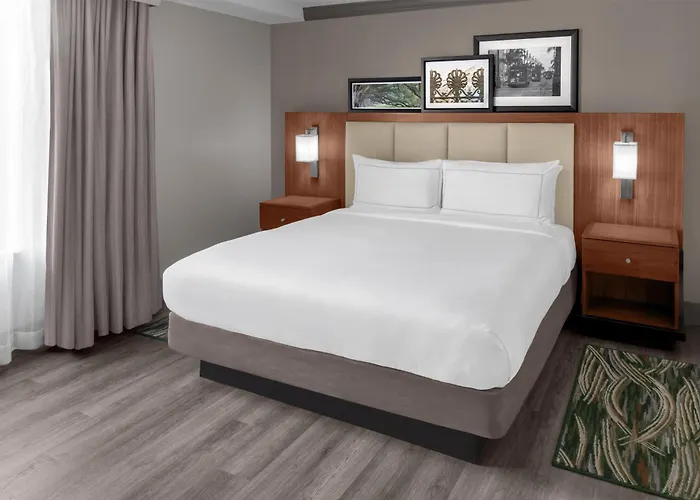 Doubletree By Hilton New Orleans