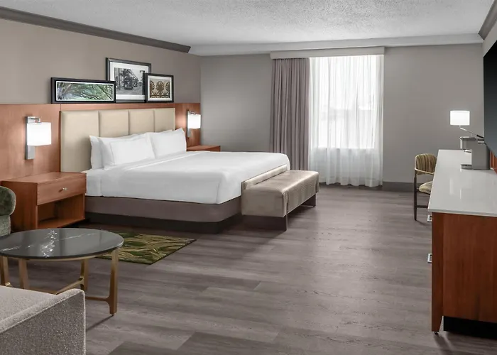 Doubletree By Hilton New Orleans