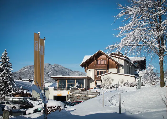Regitnig - 4 Sterne Hotel Und Chalets