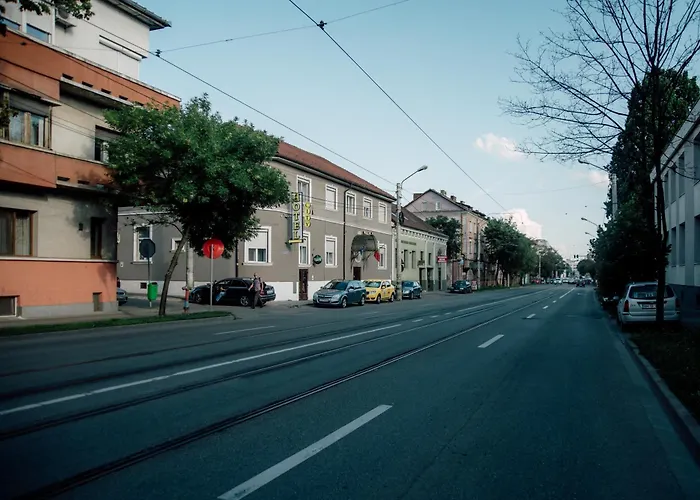 Carnival City Hotel Oradea