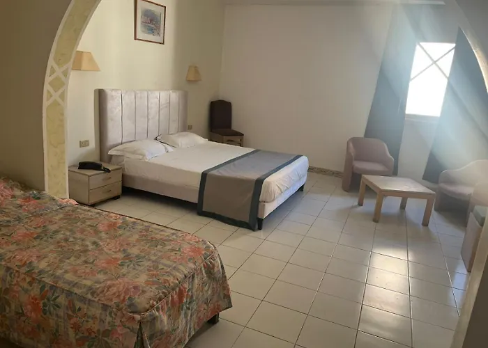 Hotel Mezri