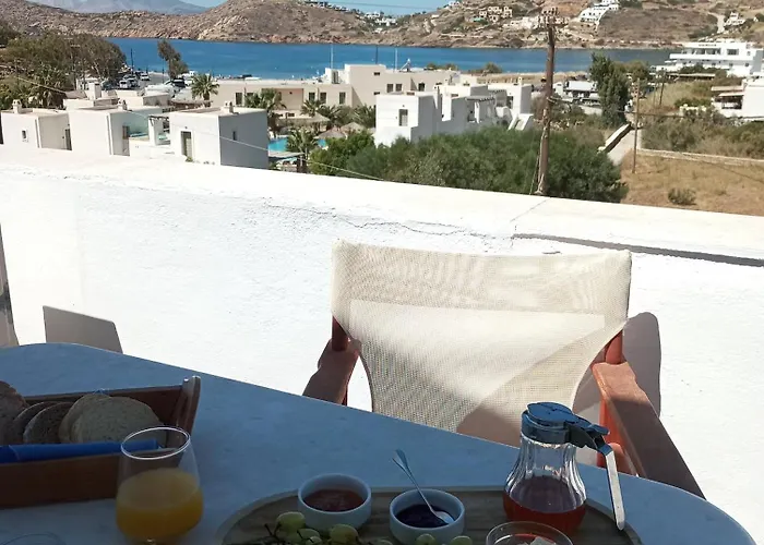 Hotel Faros