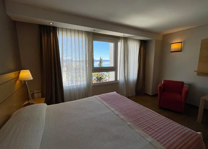Hotel Ayres Del Nahuel