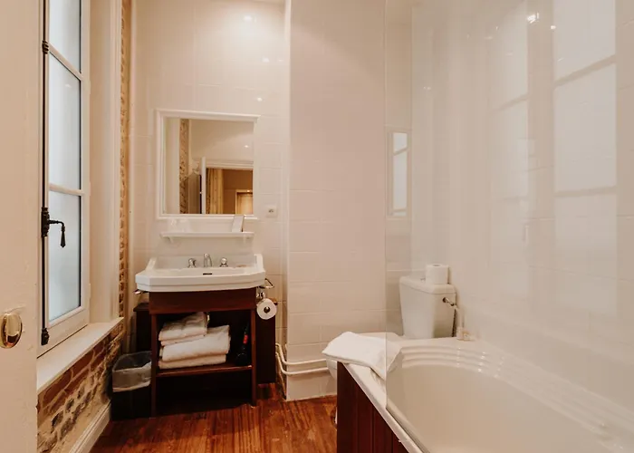 Hotel Saint James