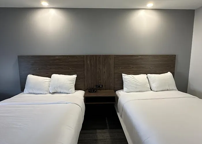 Travelodge By Wyndham Regina