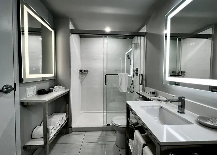 Travelodge By Wyndham Regina
