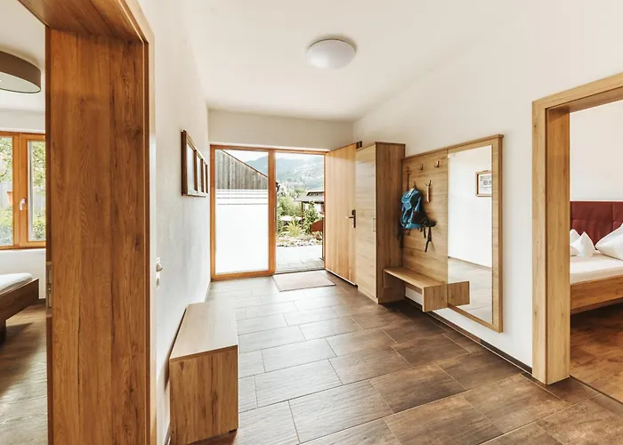 Regitnig - 4 Sterne Hotel Und Chalets