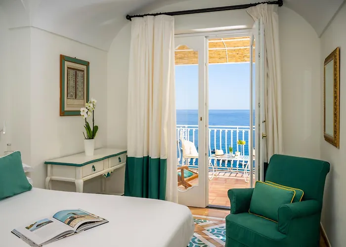 Hotel Buca Di Bacco