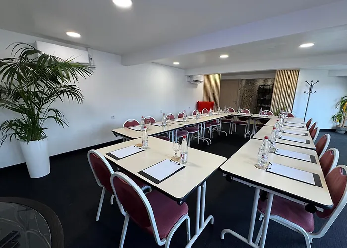 Hotel Maison Forge - Ex Hotel Astoria- Saint Etienne-Centre Des Congres-