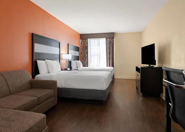 La Quinta By Wyndham Florence