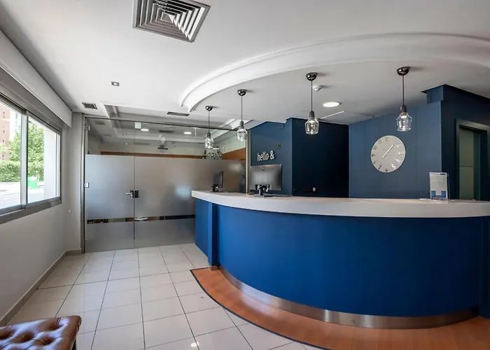 Travelodge Alicante Puerto