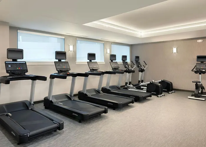 Courtyard By Marriott Little Rock Downtown