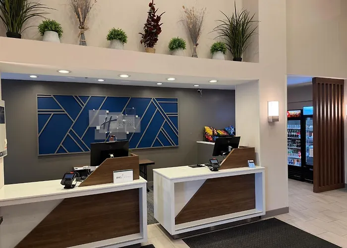 Holiday Inn Express Syracuse-Fairgrounds By Ihg