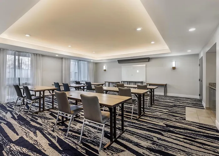 Best Western Plus Elgin - Chicago