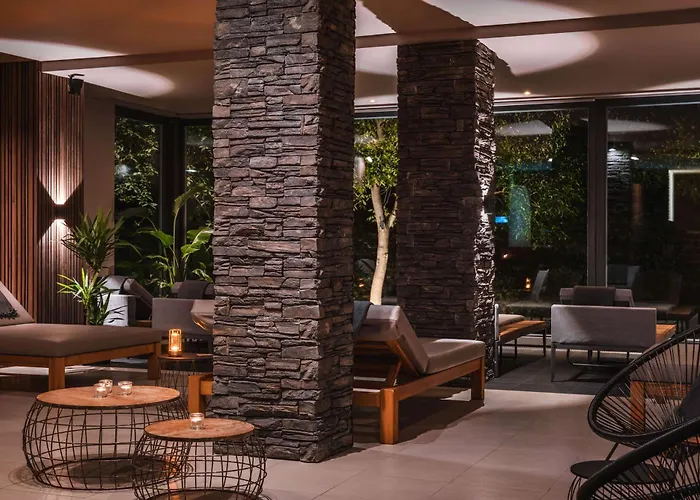 Volcano Spa Hotel