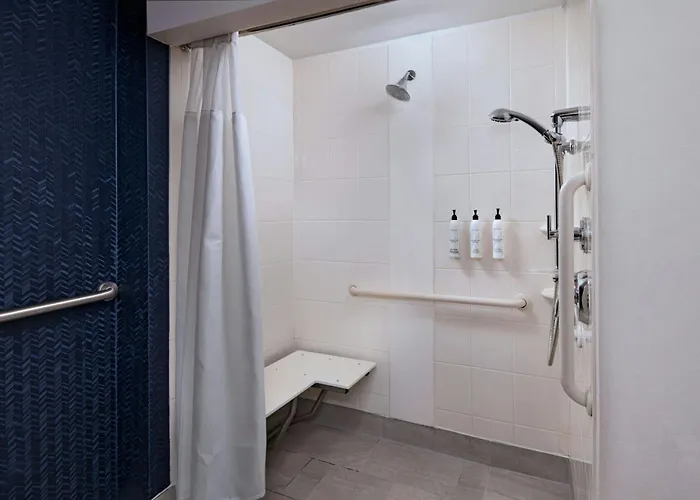 Fairfield Inn & Suites By Marriott Edison - South Plainfield
