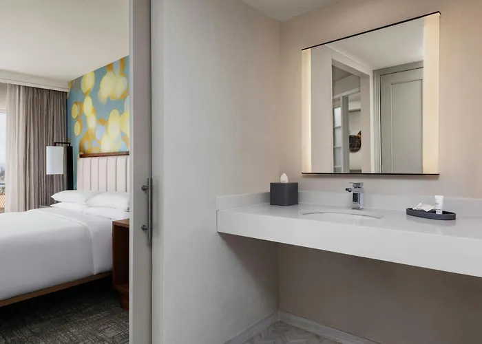 Anaheim Marriott Suites