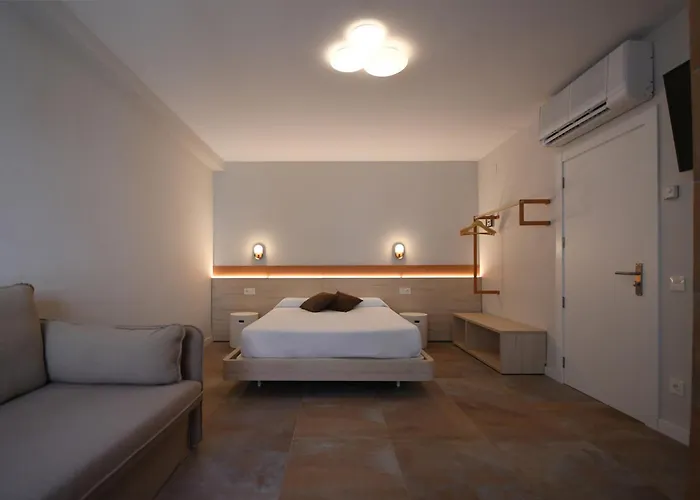 El Camí Hotel