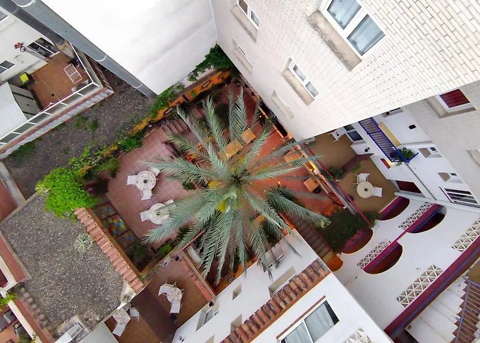 El Camí Hotel