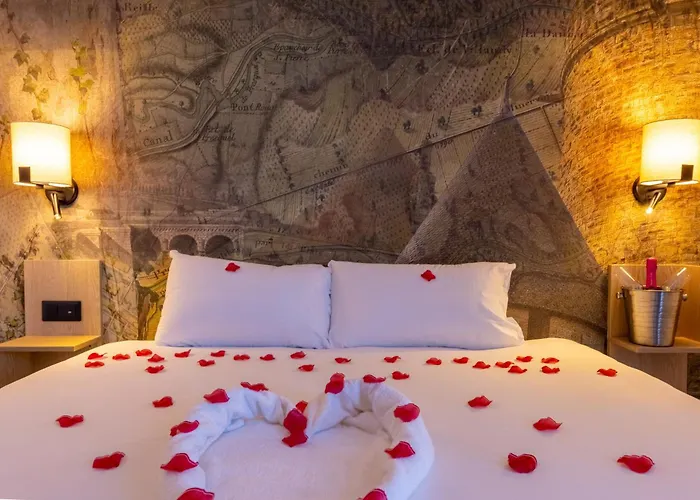 Hotel Pont Rouge , Carcassonne