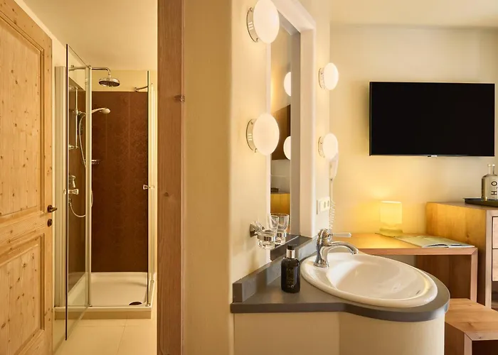 Dolomit Boutique Hotel