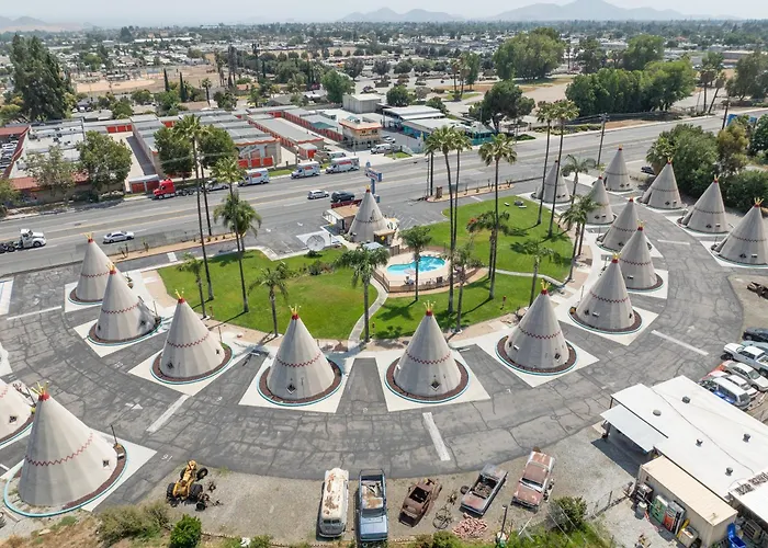 Wigwam Motel
