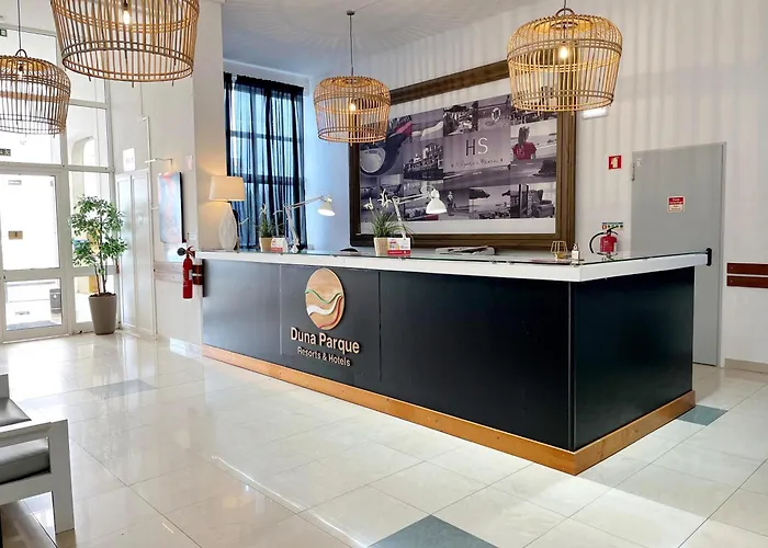 Blue Bamboo Hotel - Duna Parque Group