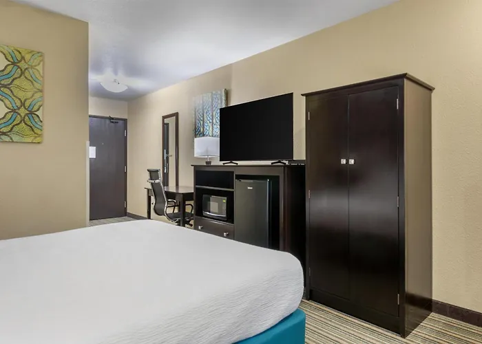 Best Western Long Beach Inn