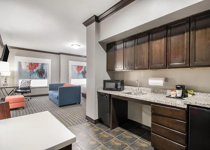Hawthorn Suites By Wyndham Lubbock
