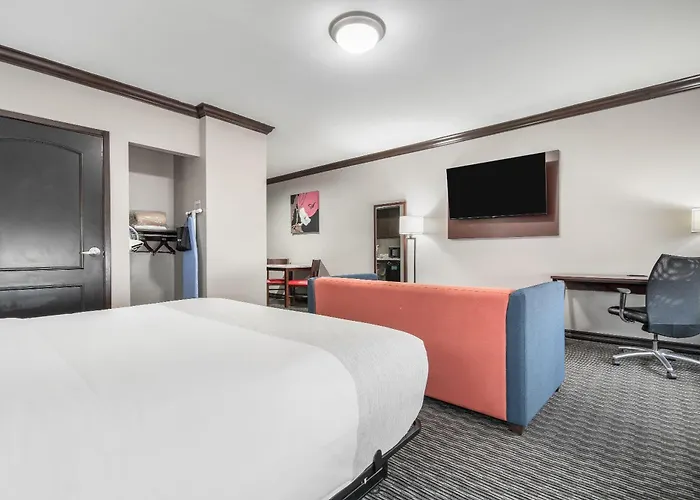 Hawthorn Suites By Wyndham Lubbock