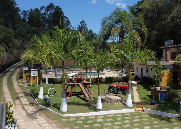 Recanto Dos Carvalhos - Pousada Camping