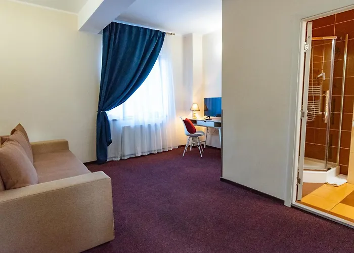 Long Street Hotel