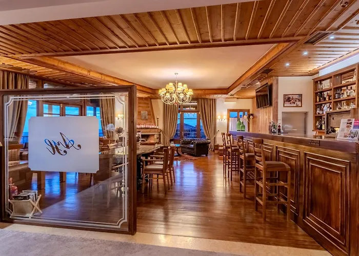 Alpen House Hotel & Suites
