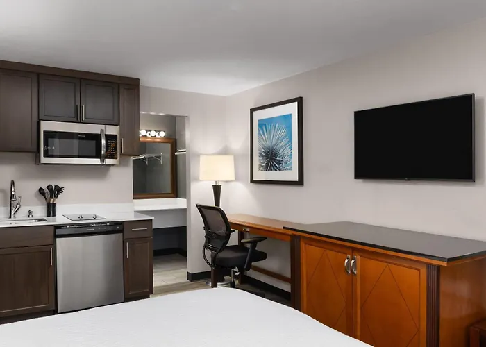 Basecamp Puyallup A Travelodge By Wyndham