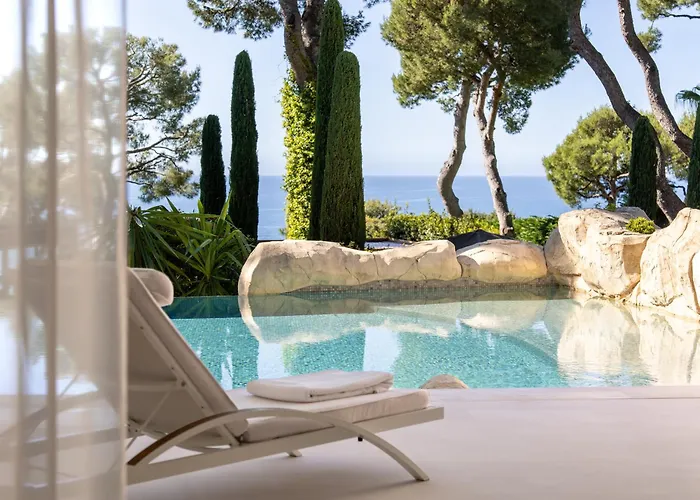 Grand-Hôtel du Cap-Ferrat, A Four Seasons Hotel