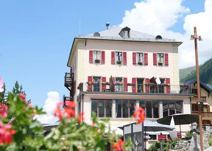 Hotel Le Besso - Swiss Romantic Lodge Zinal