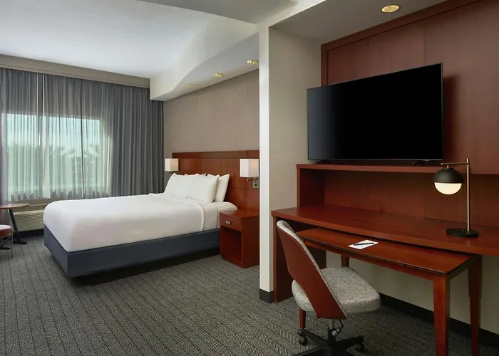 Courtyard By Marriott Miami Homestead