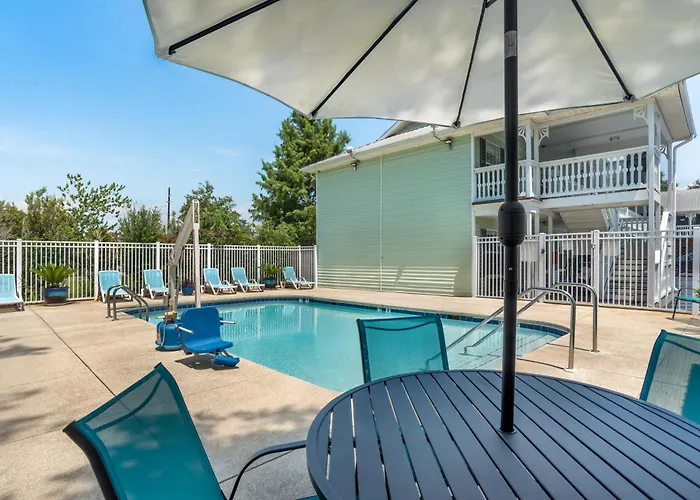 Key West Inn - Fairhope