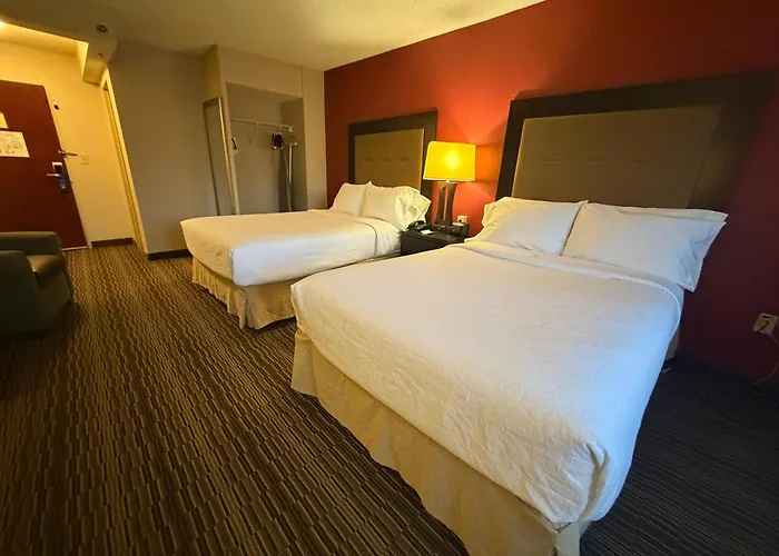 Randolph Hotel Liverpool Syracuse Airport West, Trademark