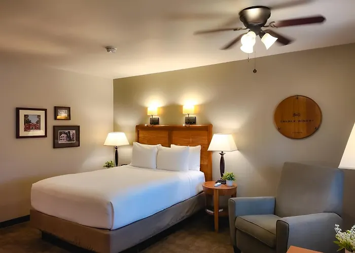 Adelaide Inn