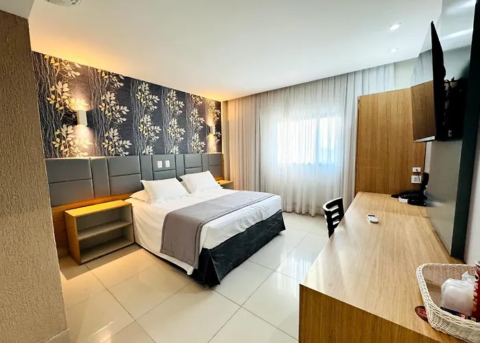 Hotel Girassol Plaza