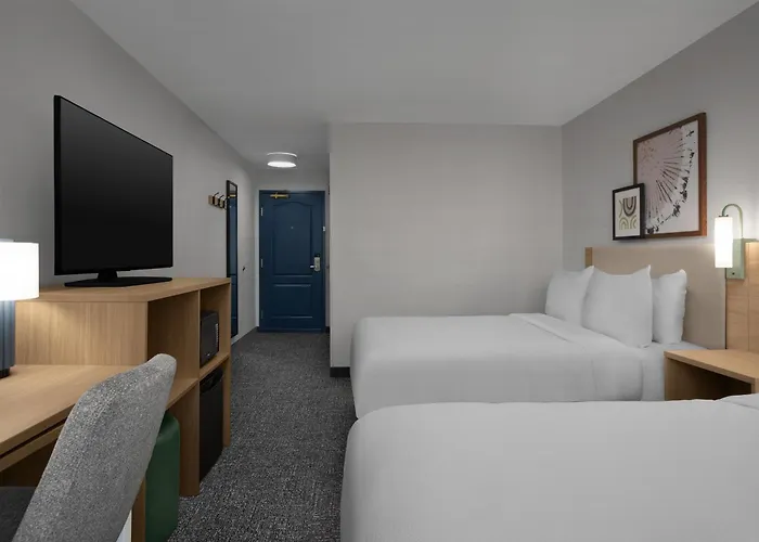 Spark By Hilton Washington Meadowlands Blvd