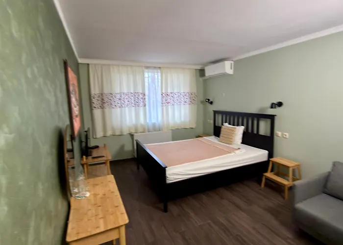 Yaev Family Hotel