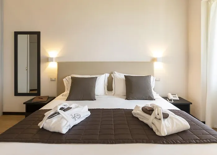 Hotel Villa Cipressi, By R Collection Hotels