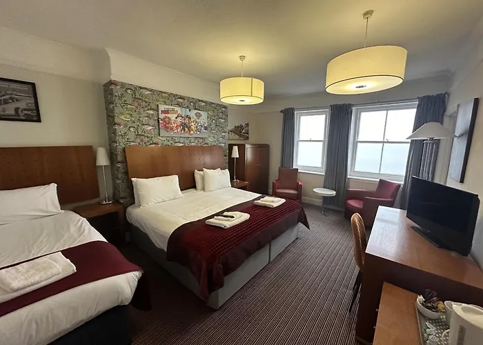 West Rocks Hotel