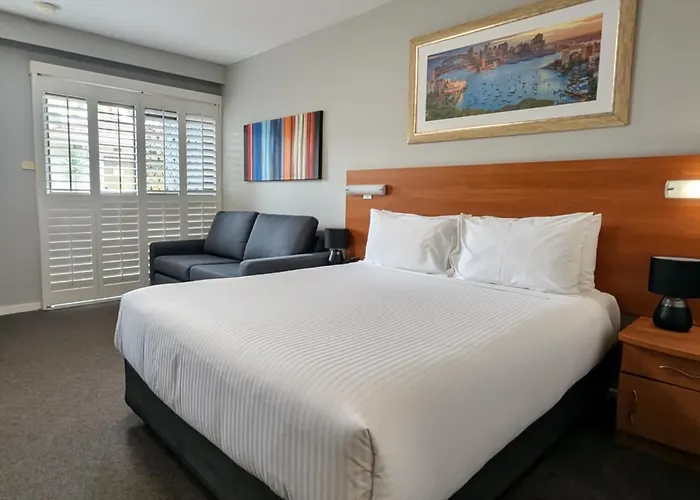 Ramada Hotel & Suites By Wyndham Cabramatta