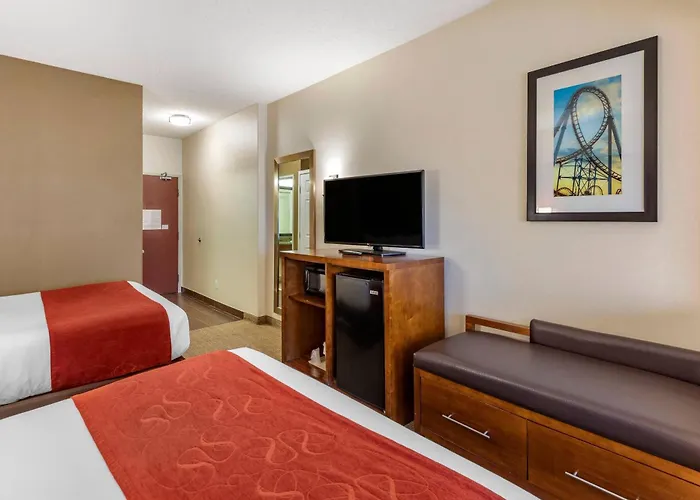 Comfort Suites Near Six Flags Magic Mountain