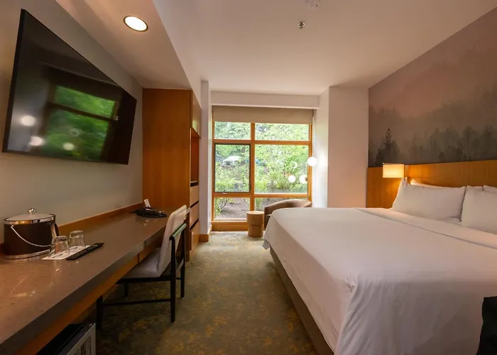 Cedarbrook Lodge