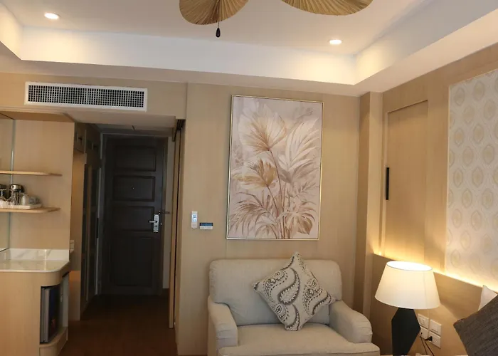 Baan Sailom Hotel Phuket - Sha Extra Plus